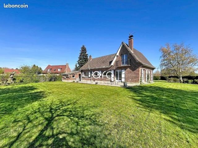Maison 5 pièces 140 m²