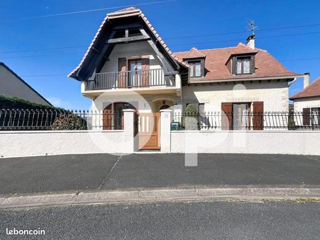 Maison 5 pièces 140 m²