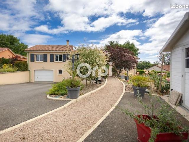 Maison 5 pièces 141 m²