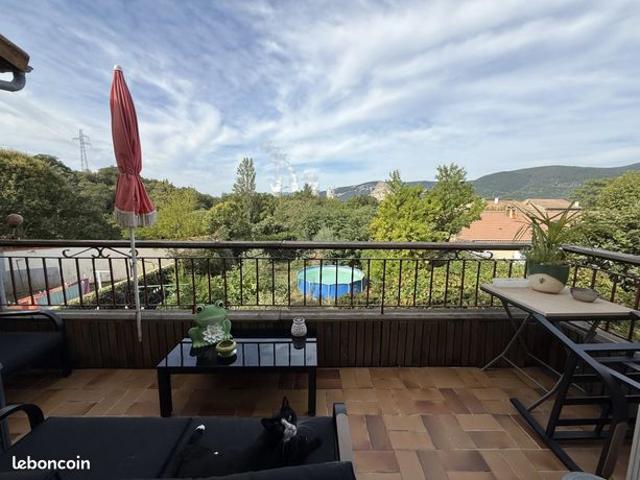 Maison 5 pièces 141 m²