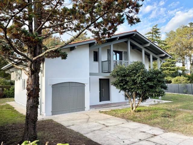 Maison 5 pièces 141 m²