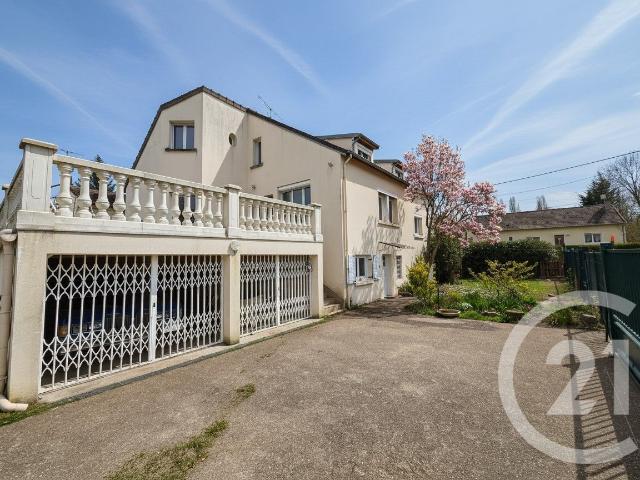 Maison 5 pièces 141 m²