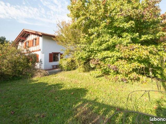 Maison 5 pièces 141 m²