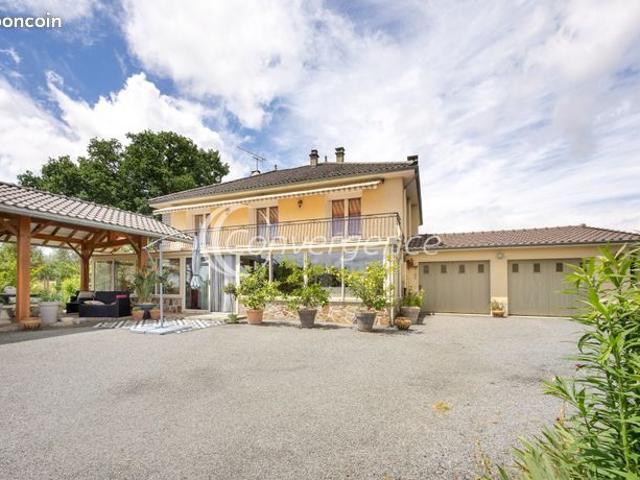 Maison 5 pièces 141 m²