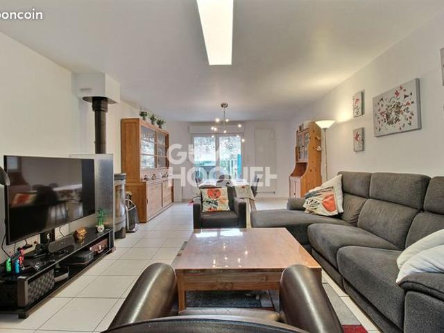 Maison 5 pièces 141 m²