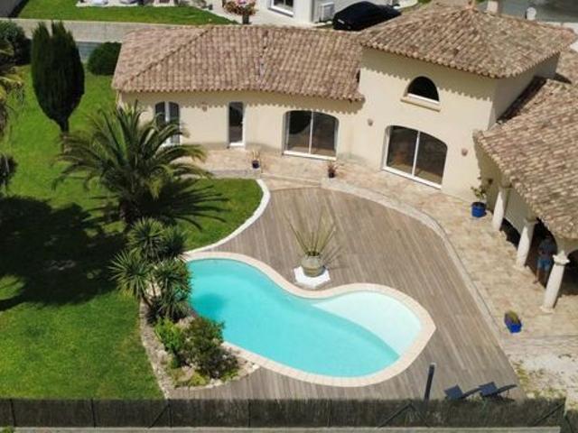 Maison 5 pièces 141 m²