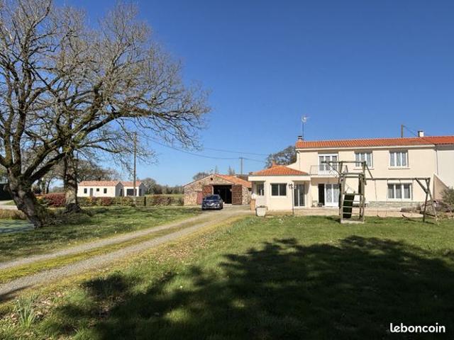 Maison 5 pièces 141 m²