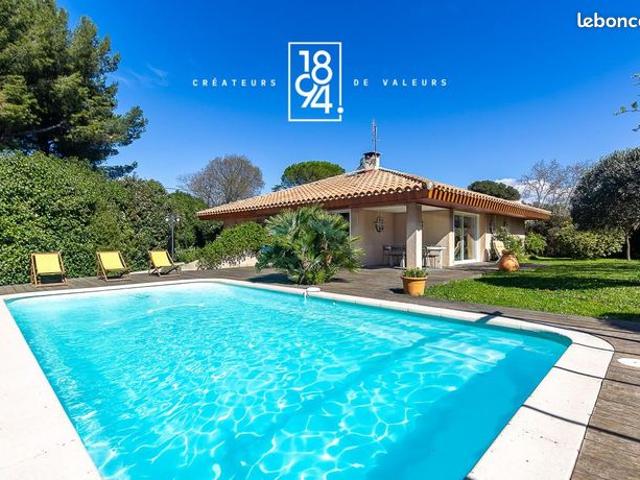 Maison 5 pièces 141 m²