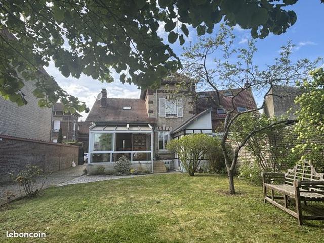 Maison 5 pièces 141 m²