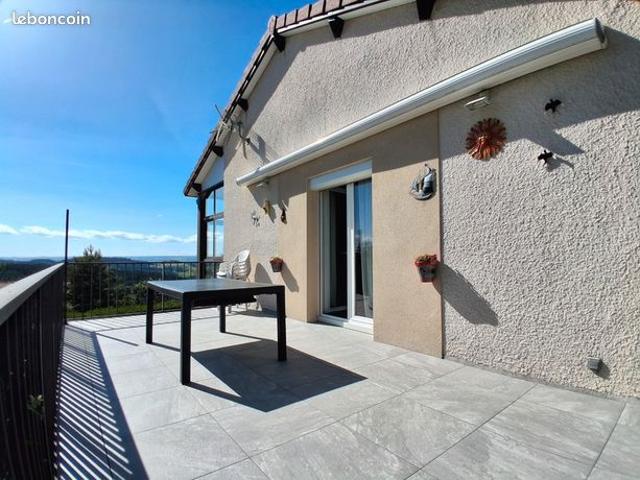 Maison 5 pièces 141 m²