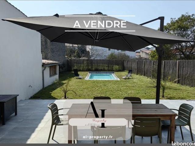 Maison 5 pièces 141 m²