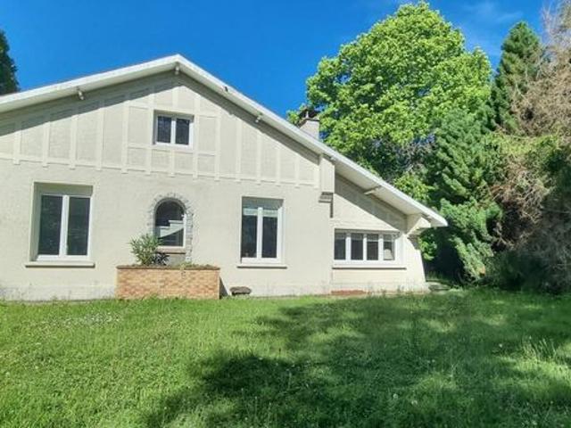 Maison 5 pièces 141 m²