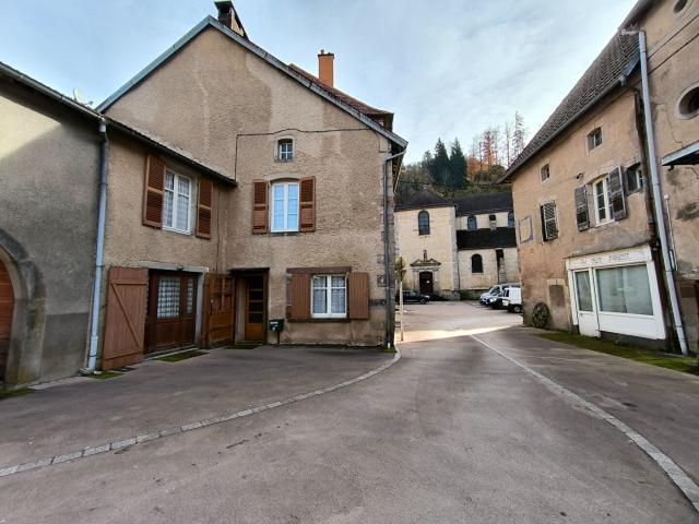 Maison 5 pièces 141 m²