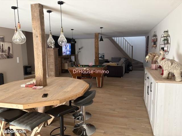 Maison 5 pièces 141 m²