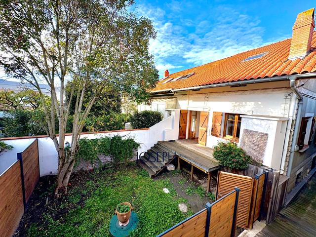 Maison 5 pièces 141 m²