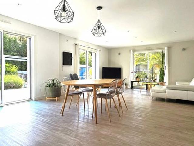 Maison 5 pièces 141 m²