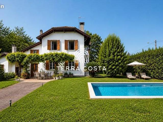 Maison 5 pièces 141 m²
