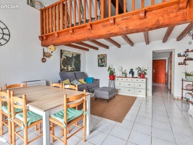 Maison 5 pièces 141 m²