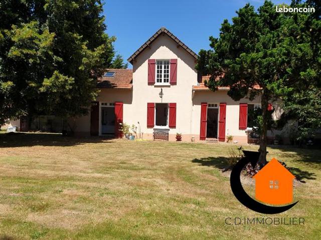 Maison 5 pièces 141 m²
