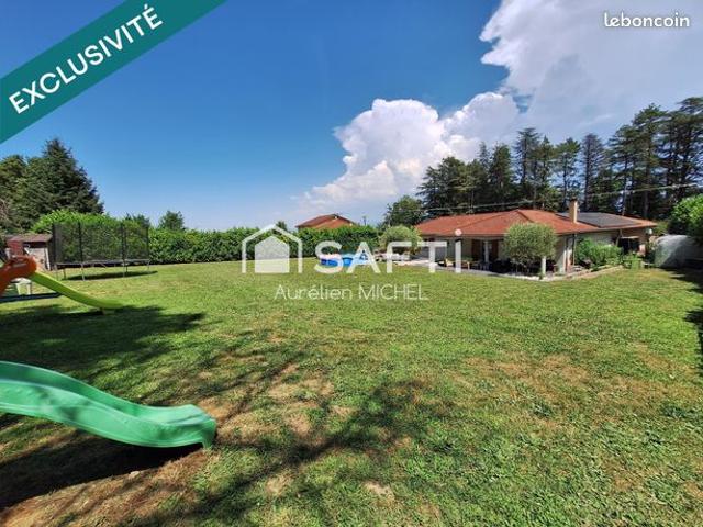 Maison 5 pièces 141 m²