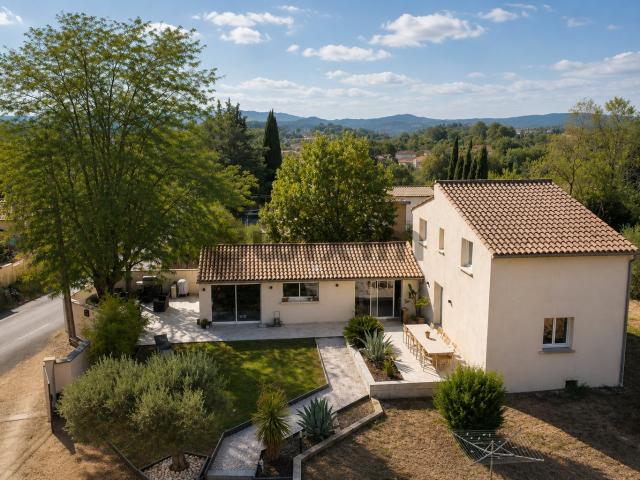 Maison 5 pièces 141 m²