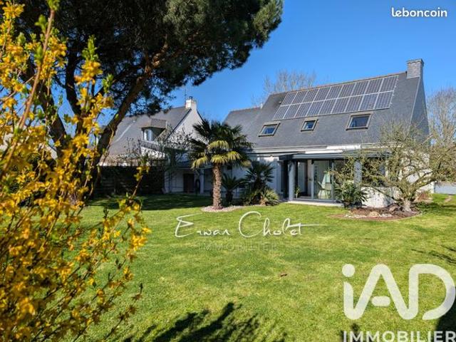 Maison familiale 5 pièces 141 m²