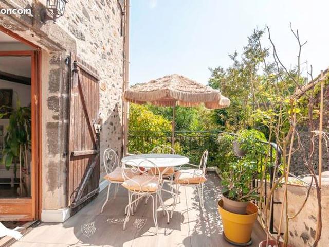 Maison 5 pièces 141 m²