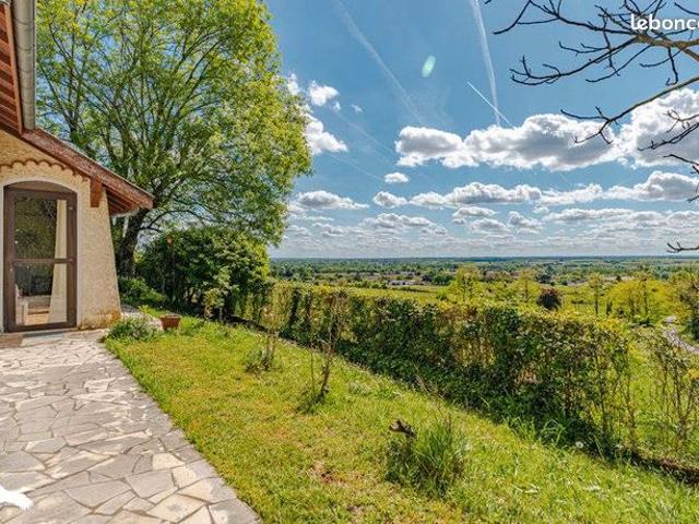 Maison 5 pièces 141 m²