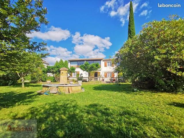 Maison 5 pièces 141 m²