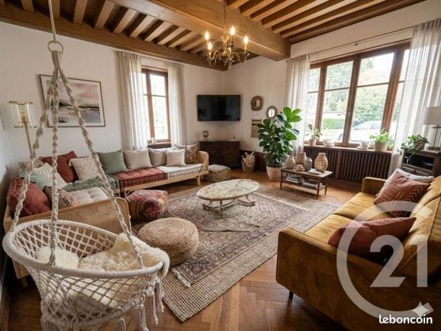 Maison 5 pièces 141 m²