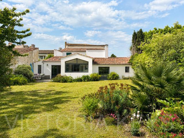 Maison 5 pièces 141 m²