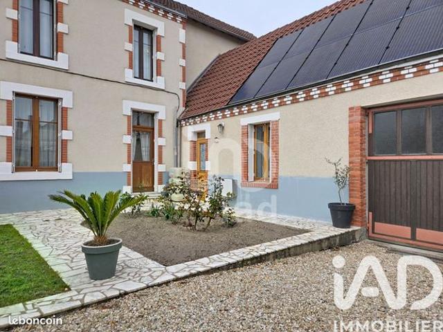 Maison 5 pièces 141 m²