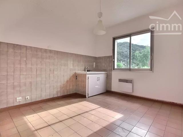 Maison 5 pièces, 141 m² à louer à Le Versoud 38420