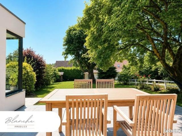 Maison 5 pièces 142 m²