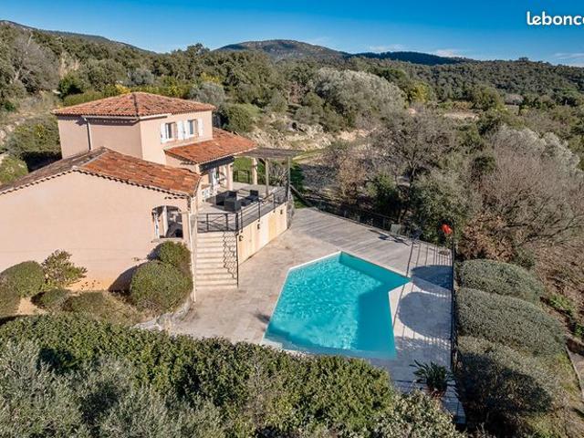 Maison 5 pièces 142 m²