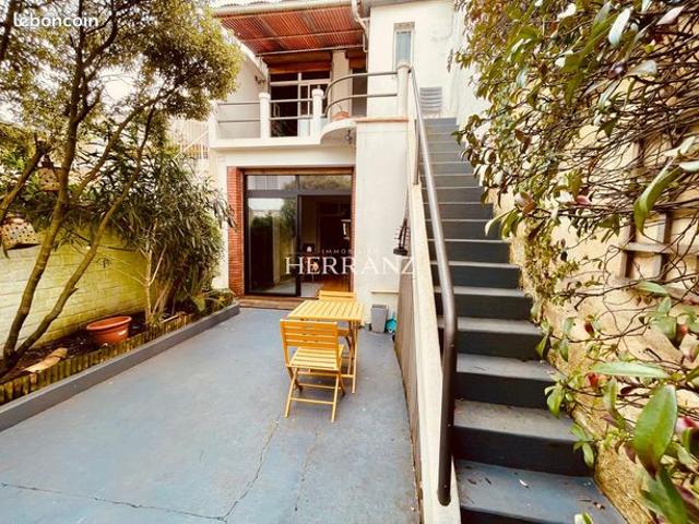Maison 5 pièces 142 m²