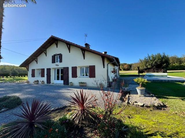 Maison 5 pièces 142 m²