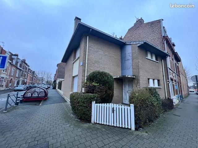 Maison 5 pièces 142 m²
