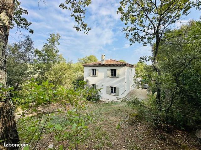 Maison 5 pièces 142 m²