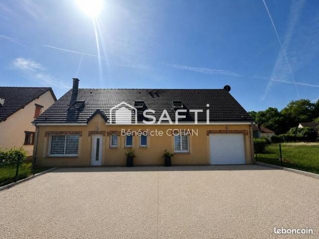 Maison 5 pièces 142 m²