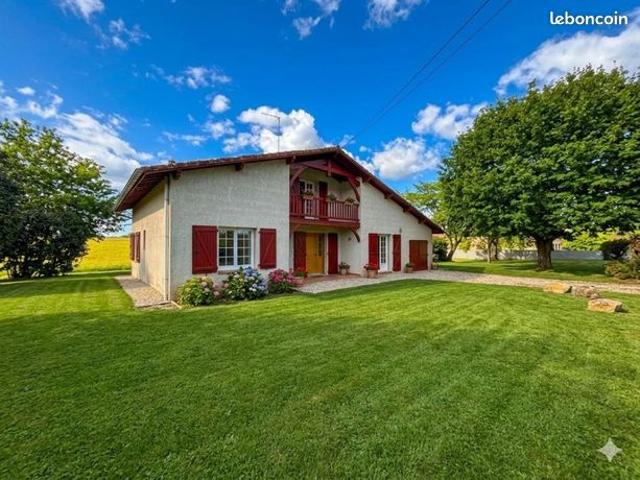 Maison 5 pièces 142 m²