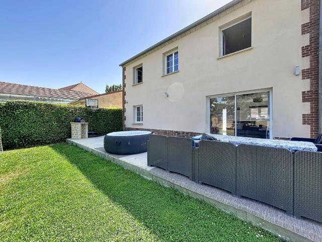 Maison 5 pièces 142 m²