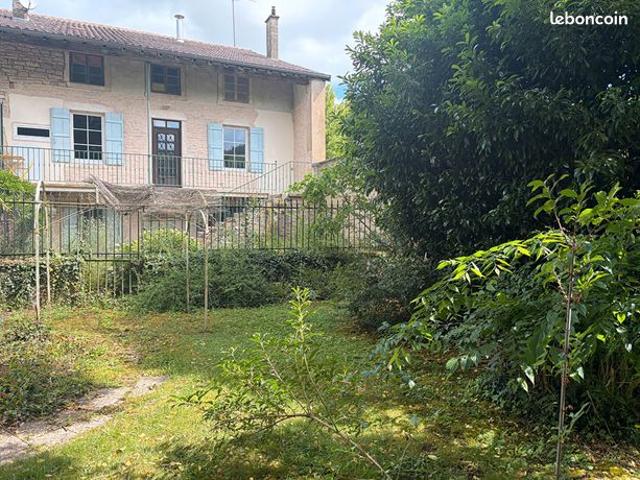 Maison 5 pièces 142 m²