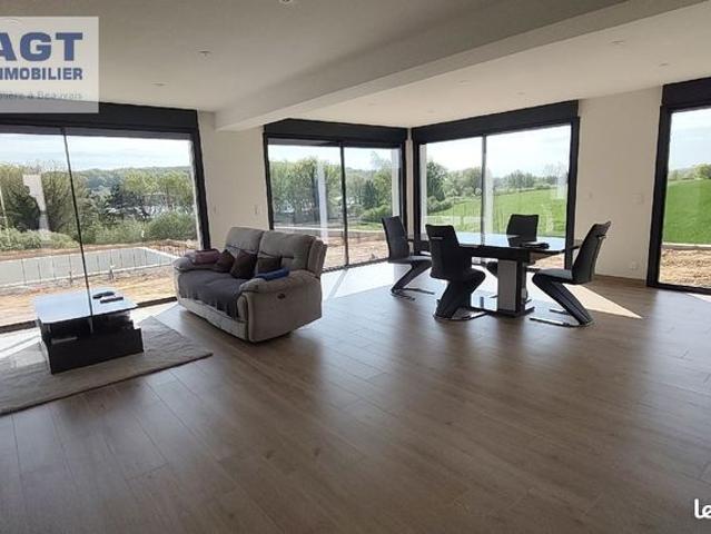 Maison 5 pièces 142 m²