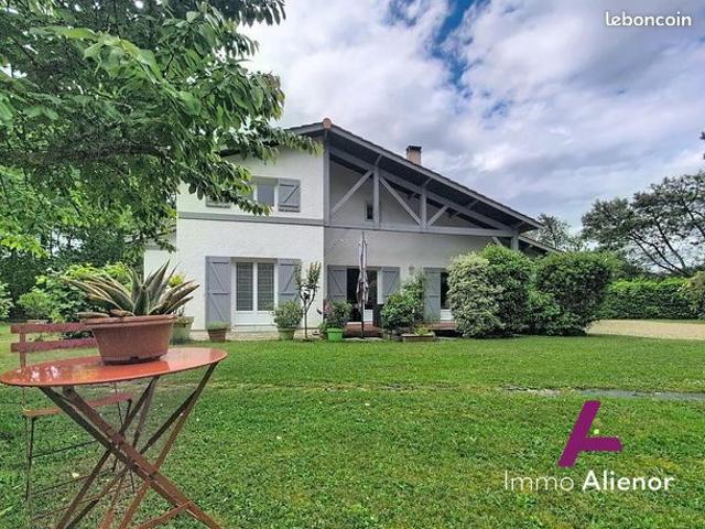 Maison 5 pièces 142 m²