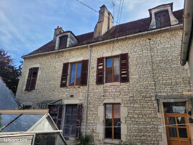Maison 5 pièces 142 m²