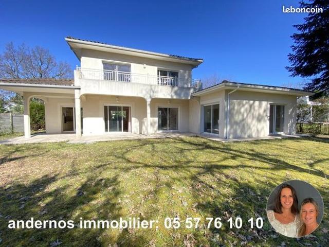 Maison 5 pièces 142 m²