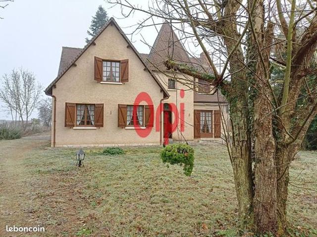 Maison 5 pièces 142 m²