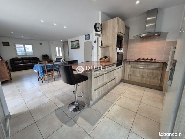 Maison 5 pièces 142 m²