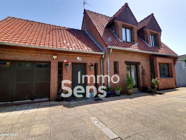 Maison 5 pièces 142 m²